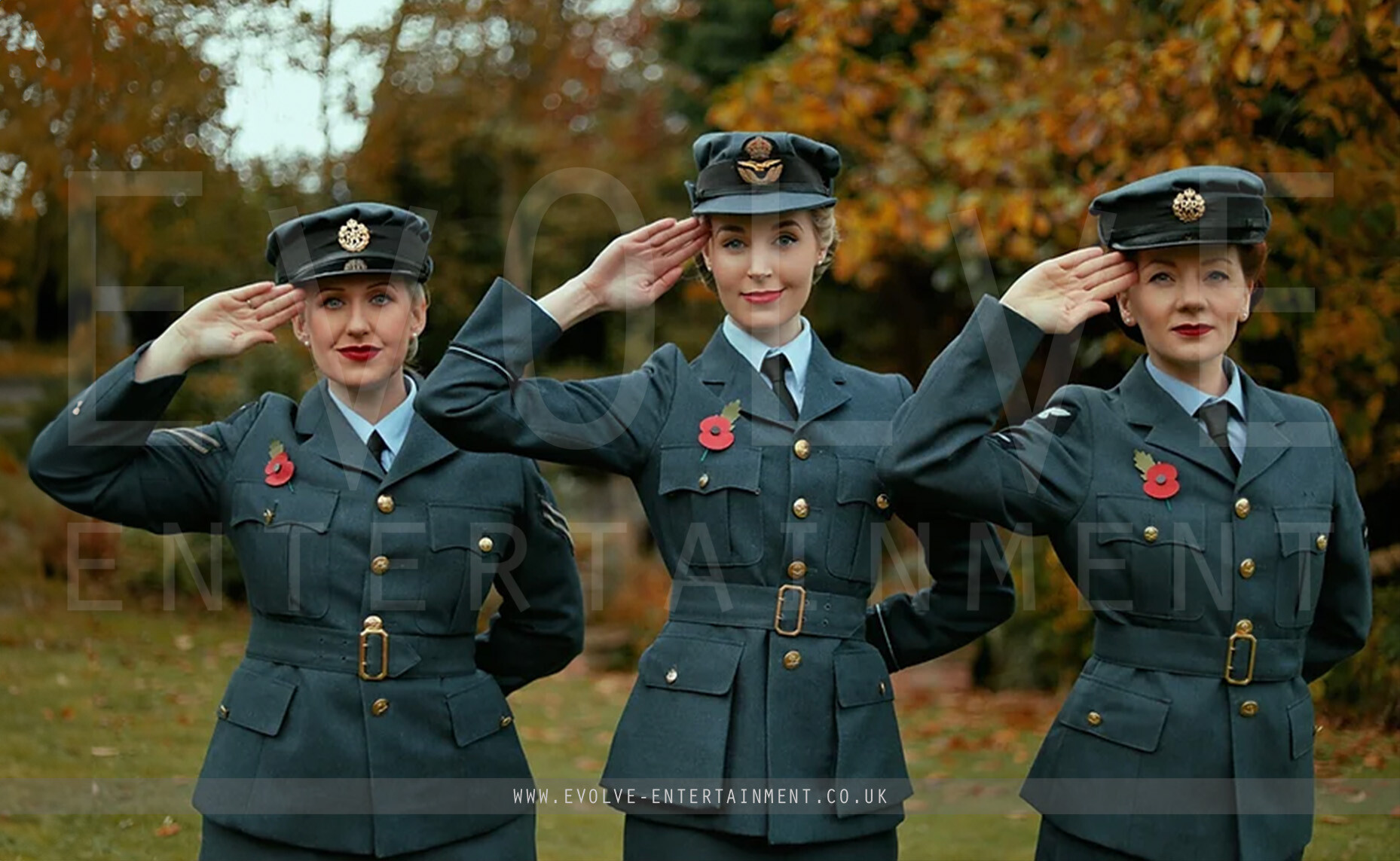 7 - Wartime Harmoney Trio 