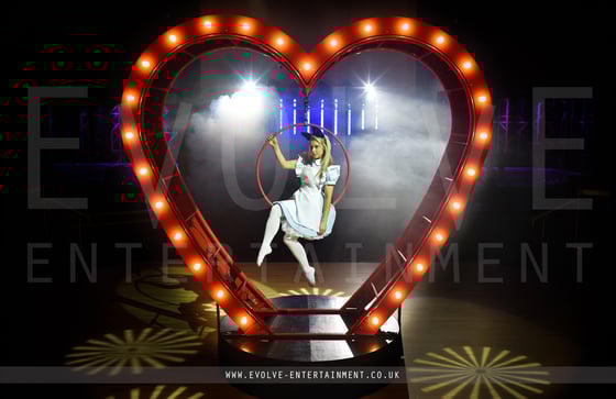 Aerial Heart Prop - Alice in Wonderland LR