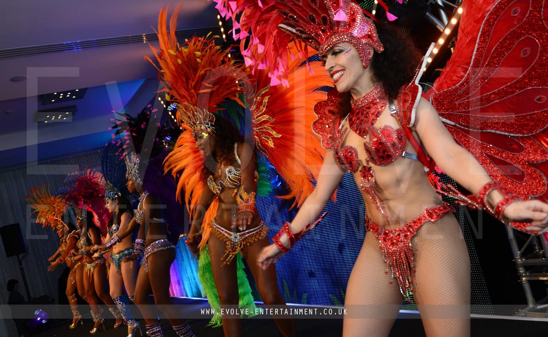 Brazilian-Dancers-2