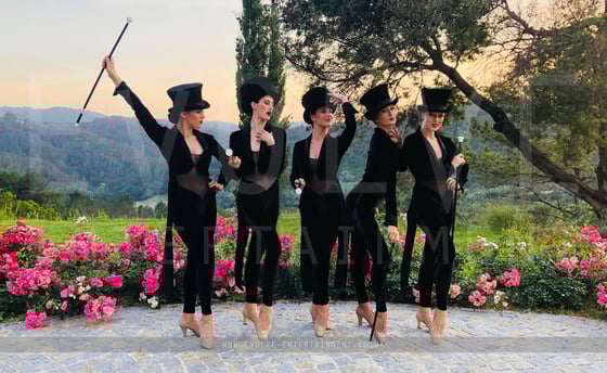 Canne Dancers