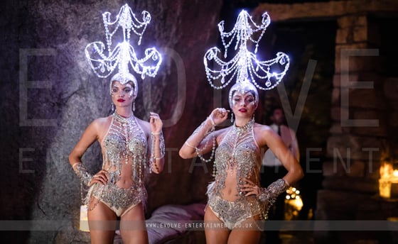 Chandelier-Girls-4