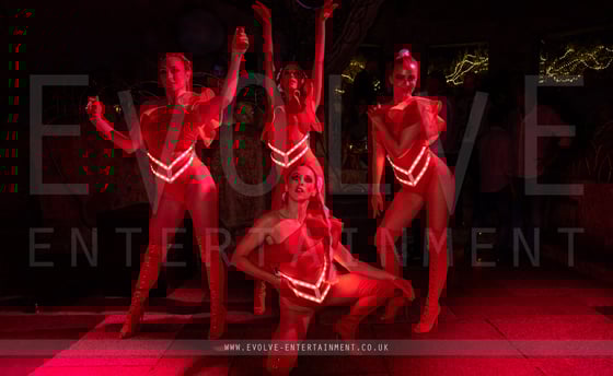 Circus Sass 1 -1