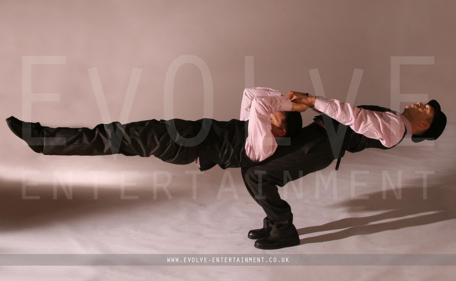 City-Slickers-acrobalance-Duo-1
