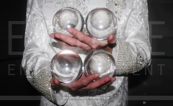 Contact-Jugglers-5