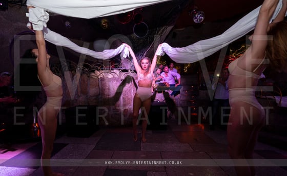 Contemporary Dance Show 3 