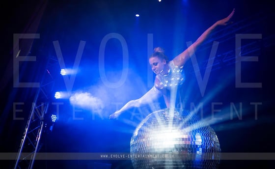 Corporate Entertainment 24