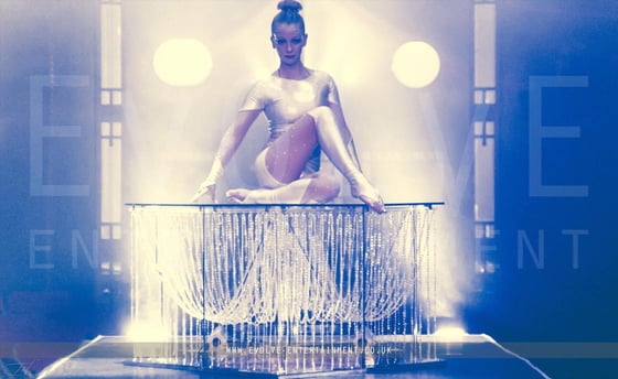 Crystal-chandelier-contortion-3