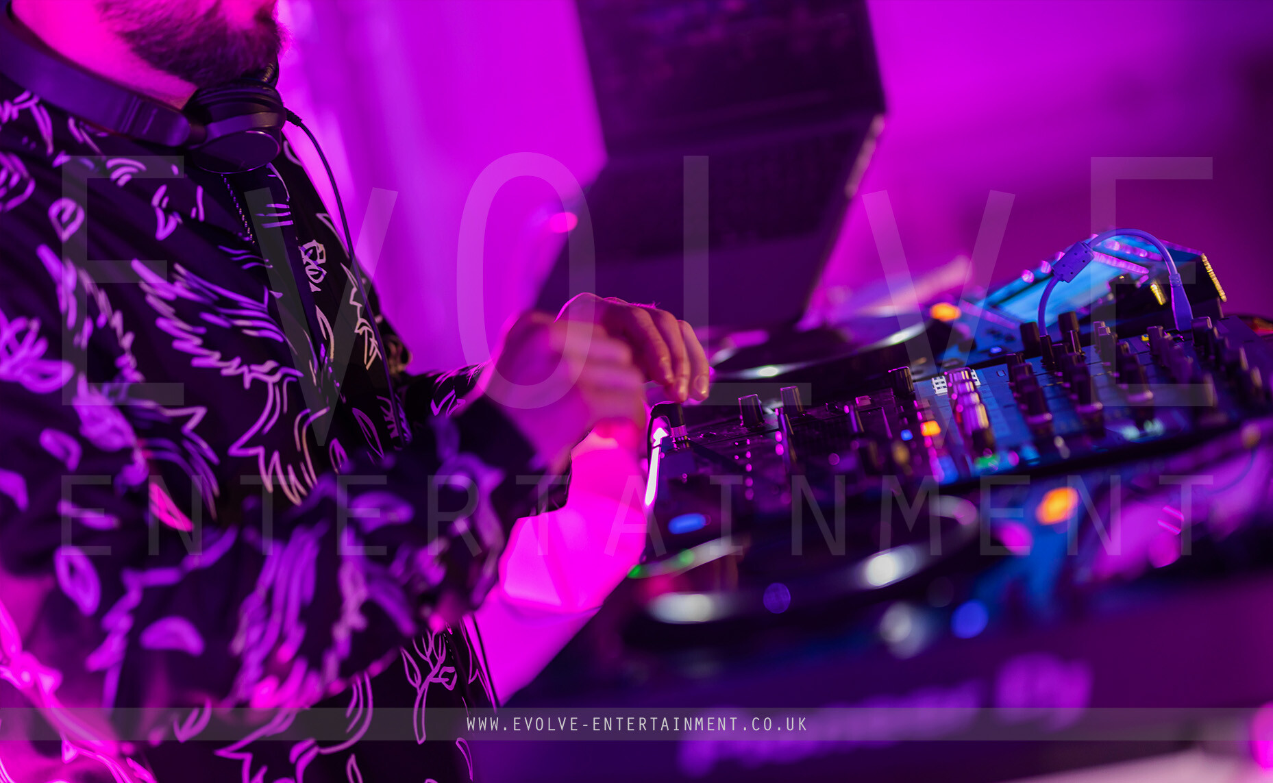 DJ-Dan-8