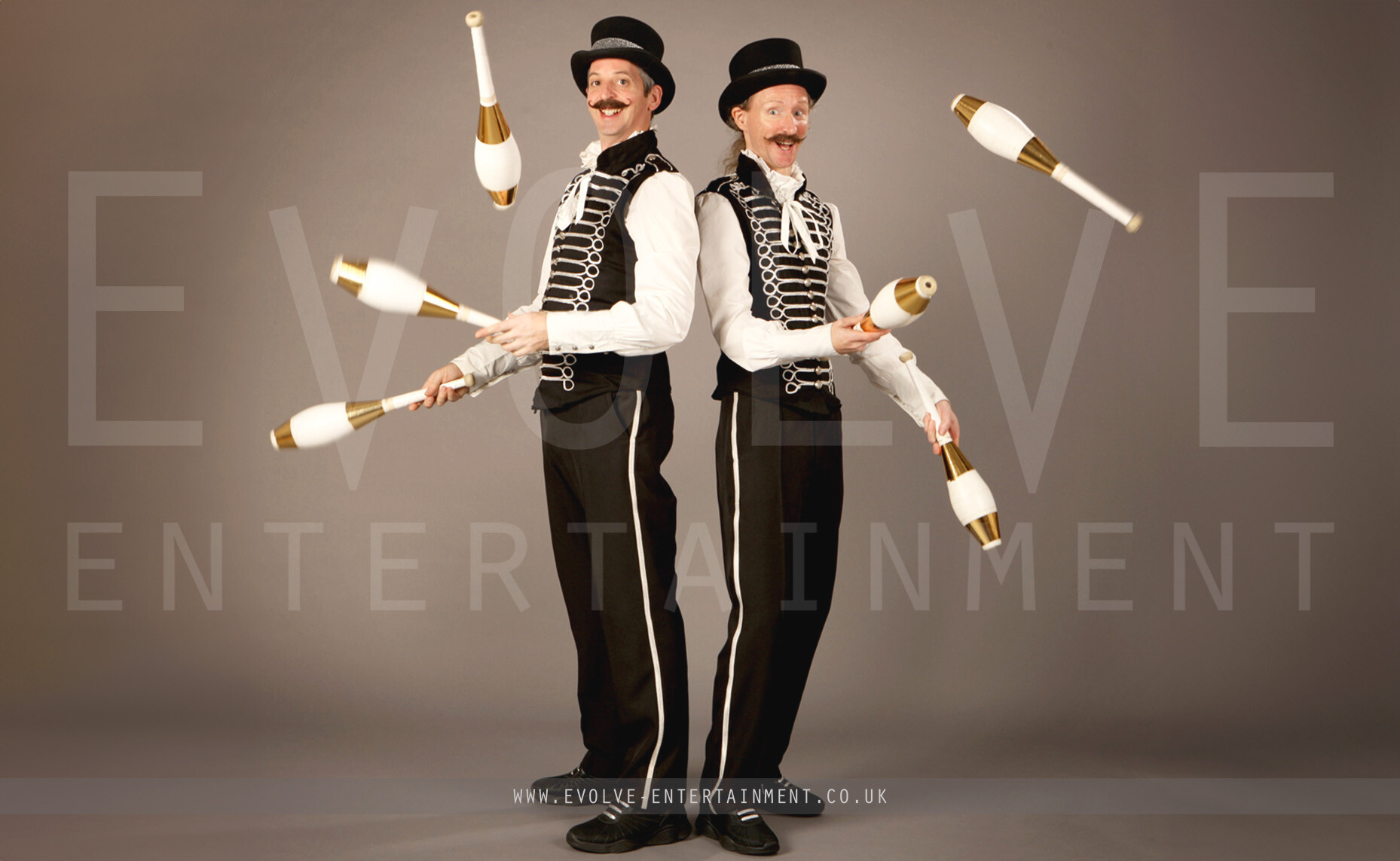 English Gentlemen Jugglers 1