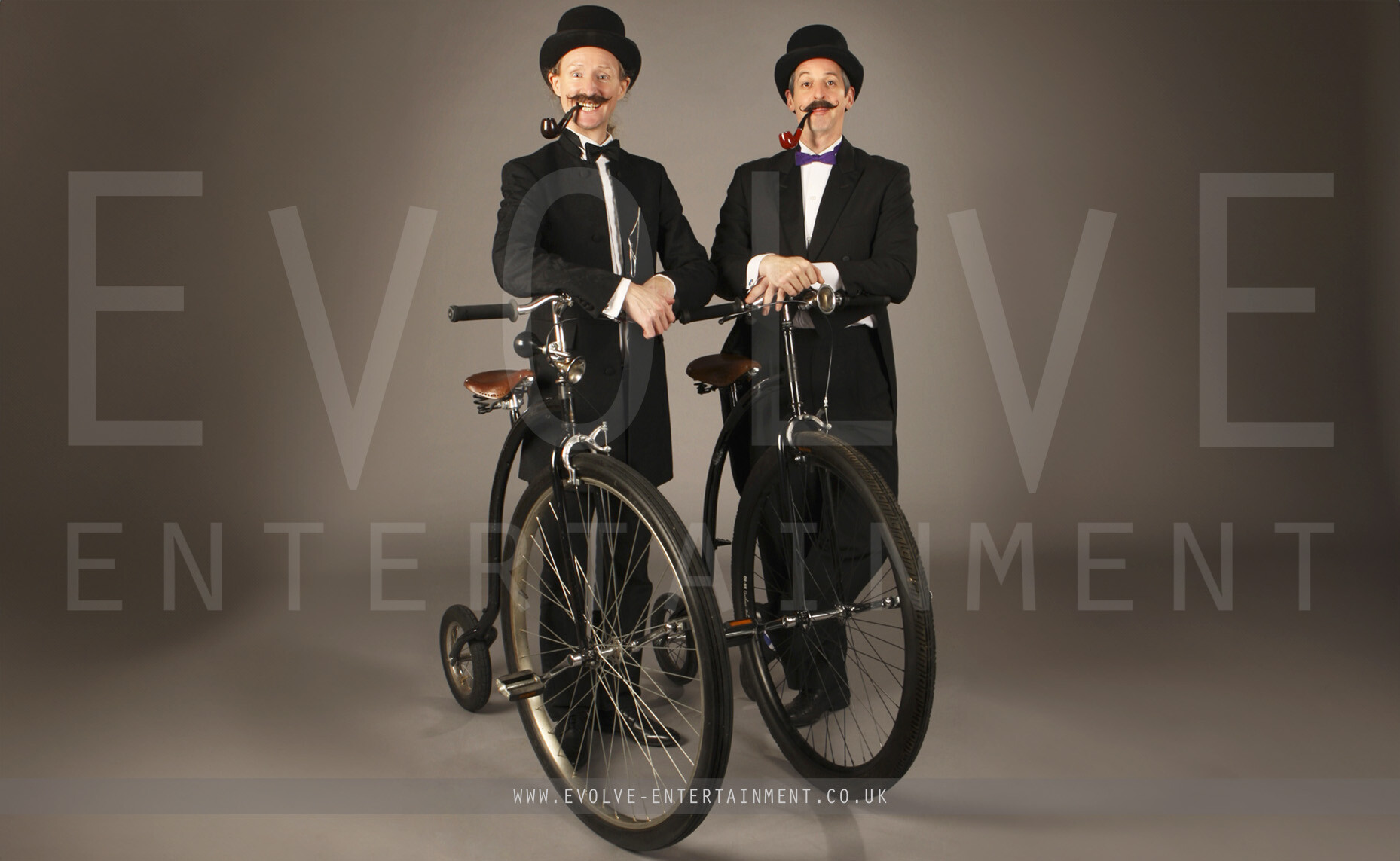 English Gentlemen Jugglers 6