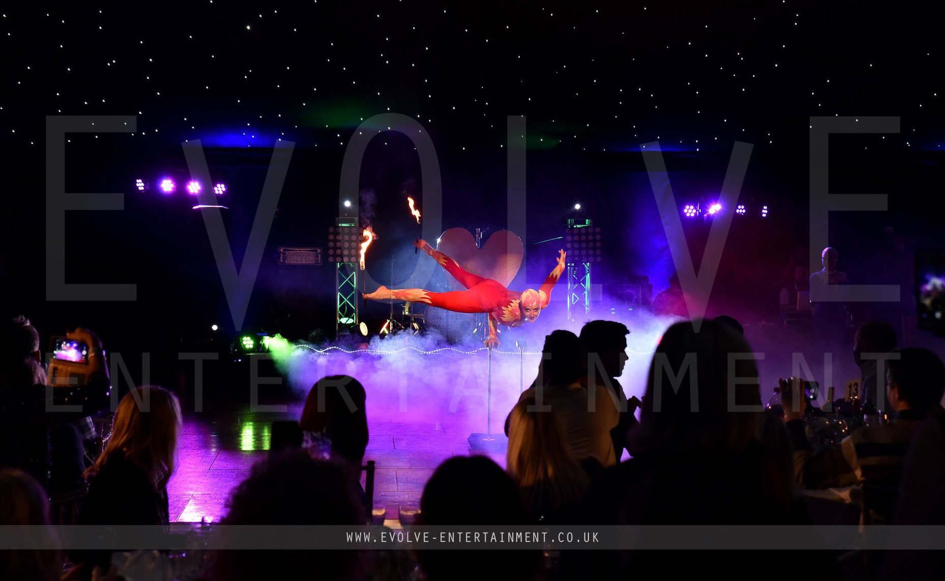 Fire-and-Ice-Circus-Poi-and-Dance-Show-11