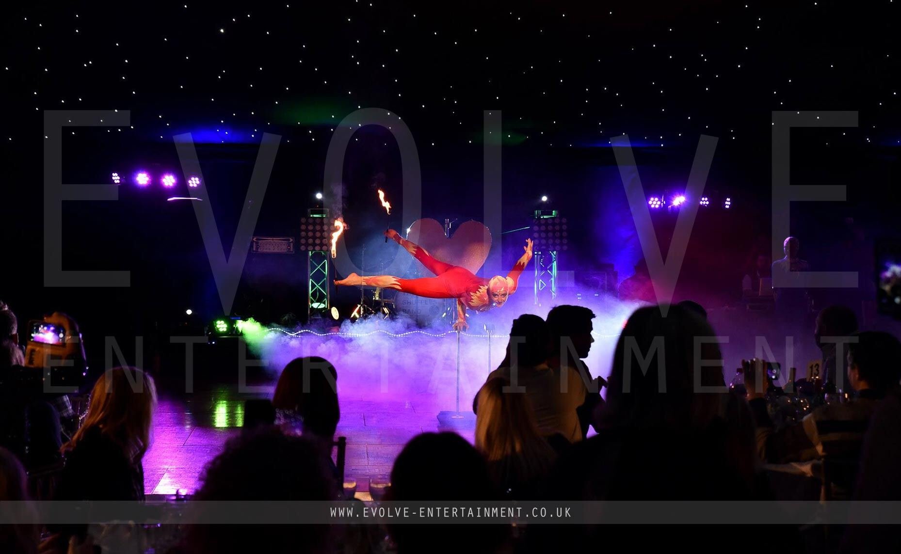 Fire-and-Ice-Circus-Poi-and-Dance-Show-4-1