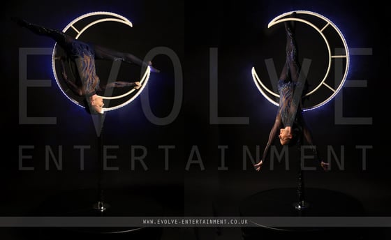 Freestanding-Aerial-Moon-2