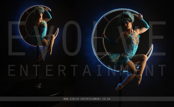 Freestanding-Aerial-Moon-5-1