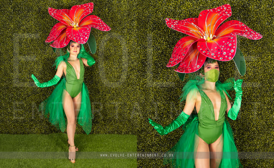 Giant Flower 5