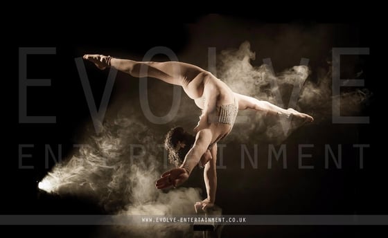 Glitz And Glam Theme 13
