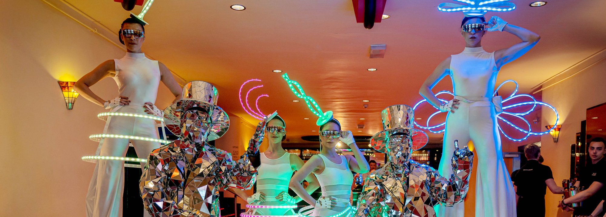 Group Mirror Men and LED Stilts LED Dancers hero