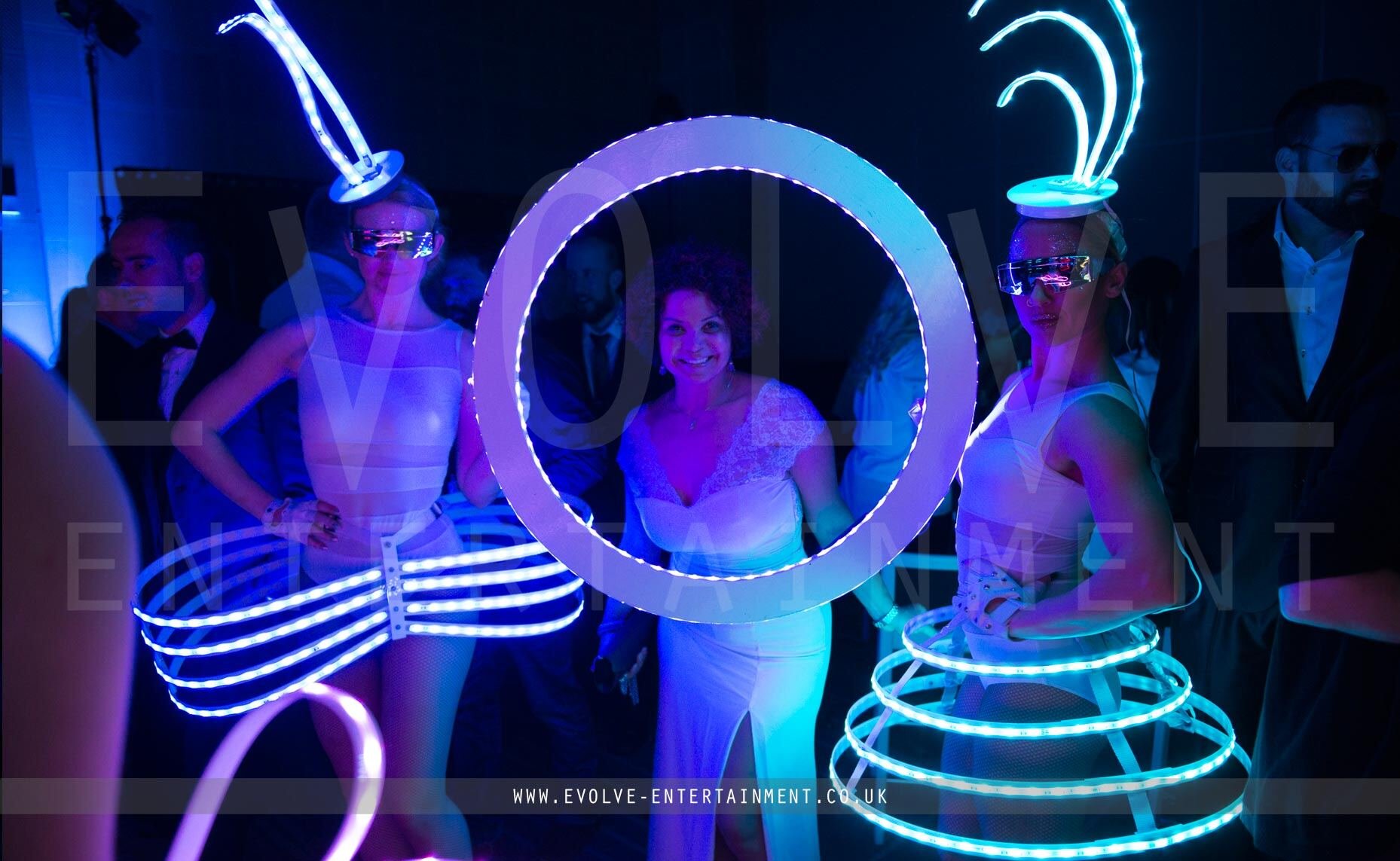 Hostess-with-LED-photo-frame-10