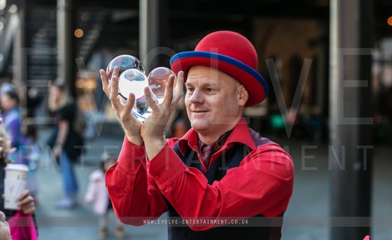 Interactive Contact Juggler 3