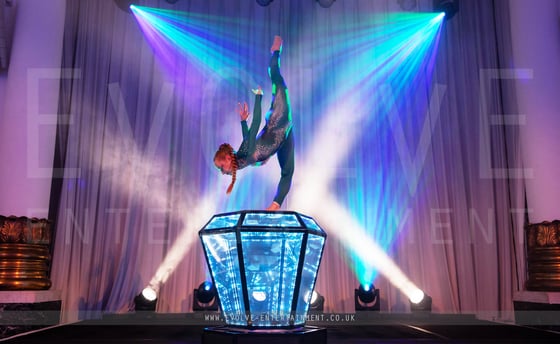 LED Acrobatic Diamond Prop 3