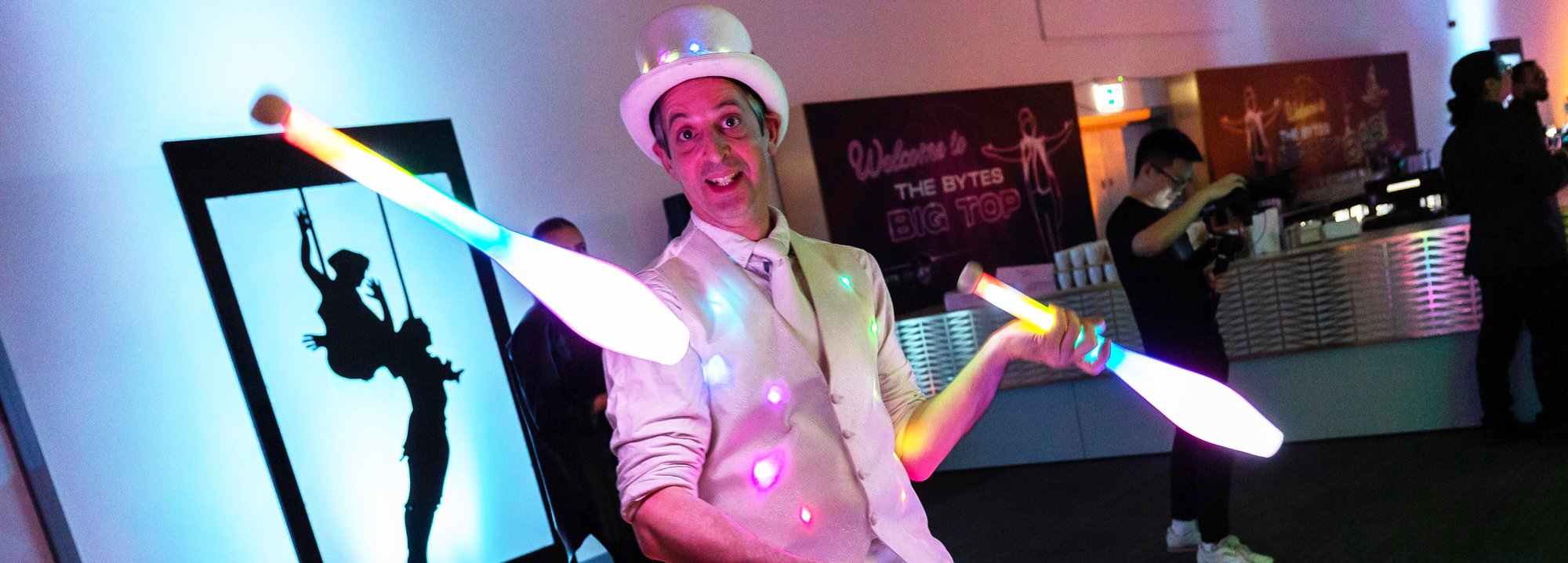 LED Juggler - Hero