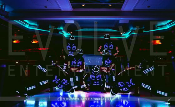 LED-Break-Dancers-1