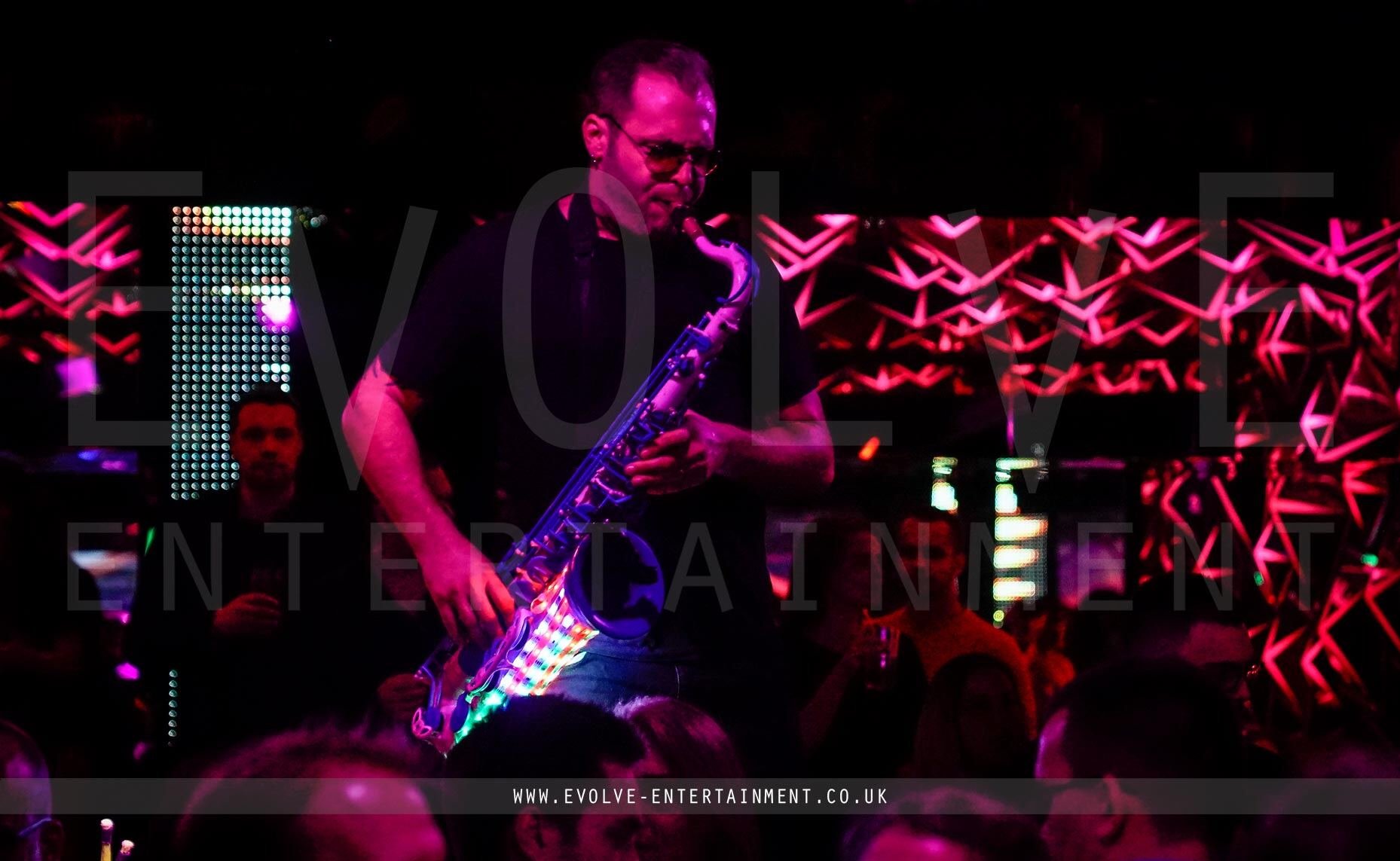 LED-Saxophone5