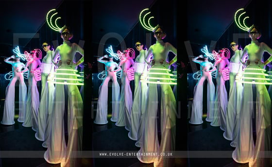 LED-Stilt-Walker-8