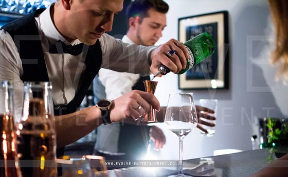 Mobile-Cocktail-Bar-3