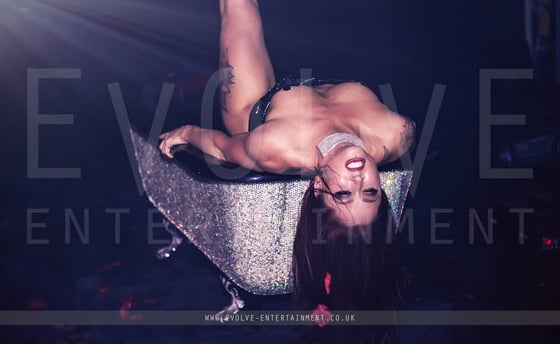 Nightclub-Entertainment-11