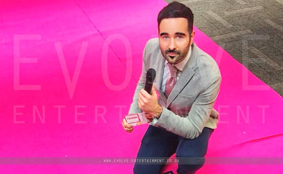 Oliver - Compere 4
