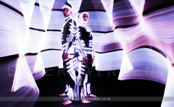 Pixel-Acro-Show-1