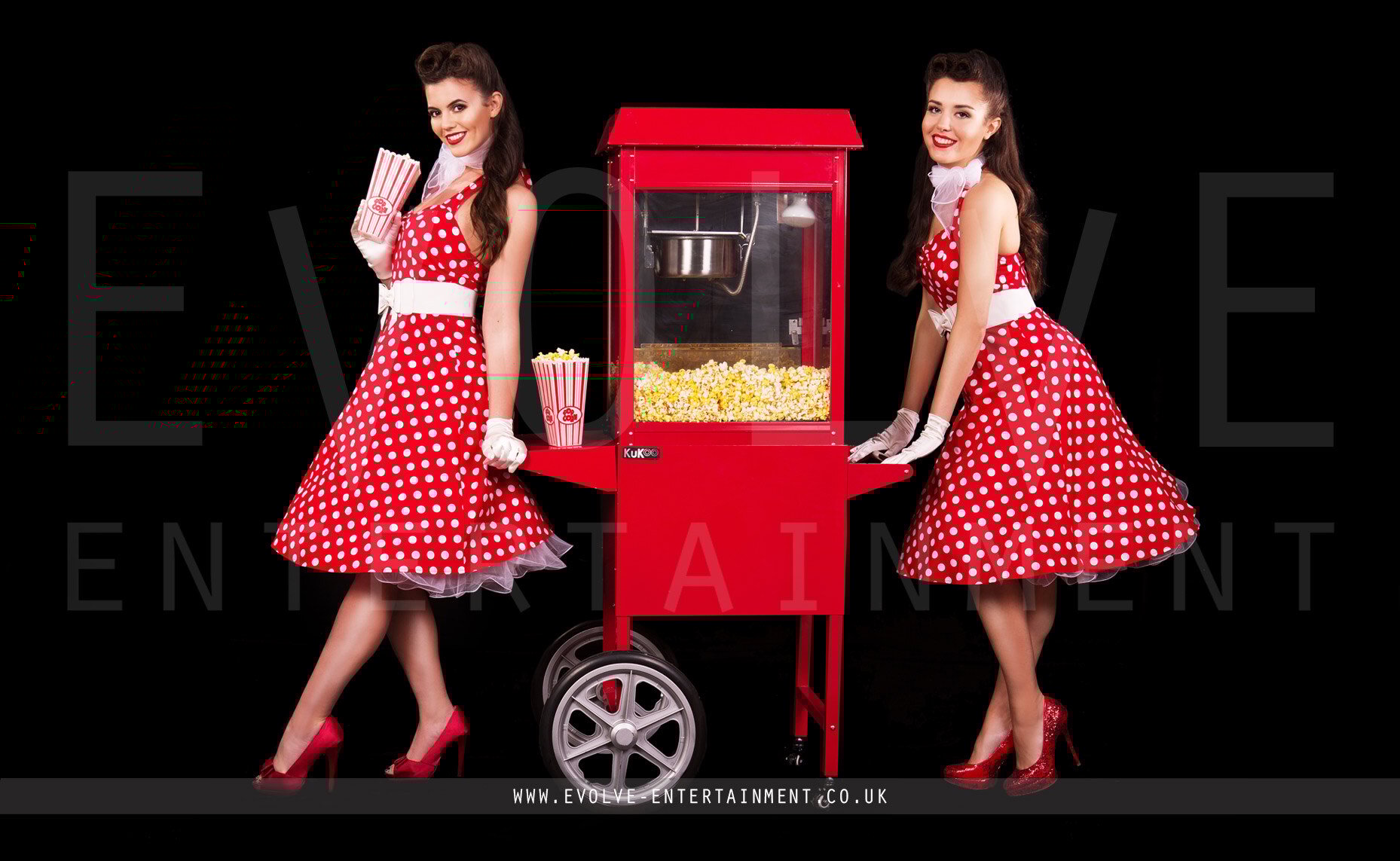 Popcorn-Machine-with-hostesses-1