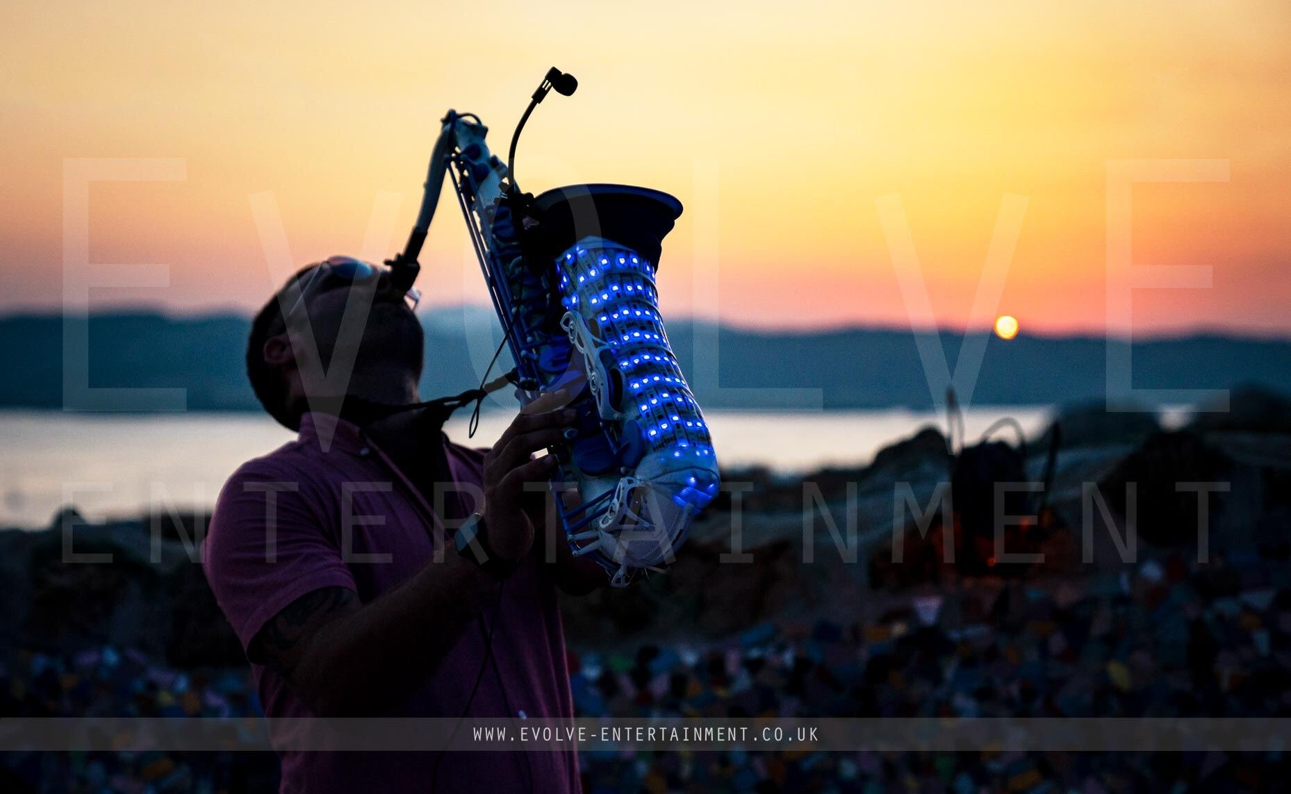 Sax-at-Sunset-Wedding-LED-Sax
