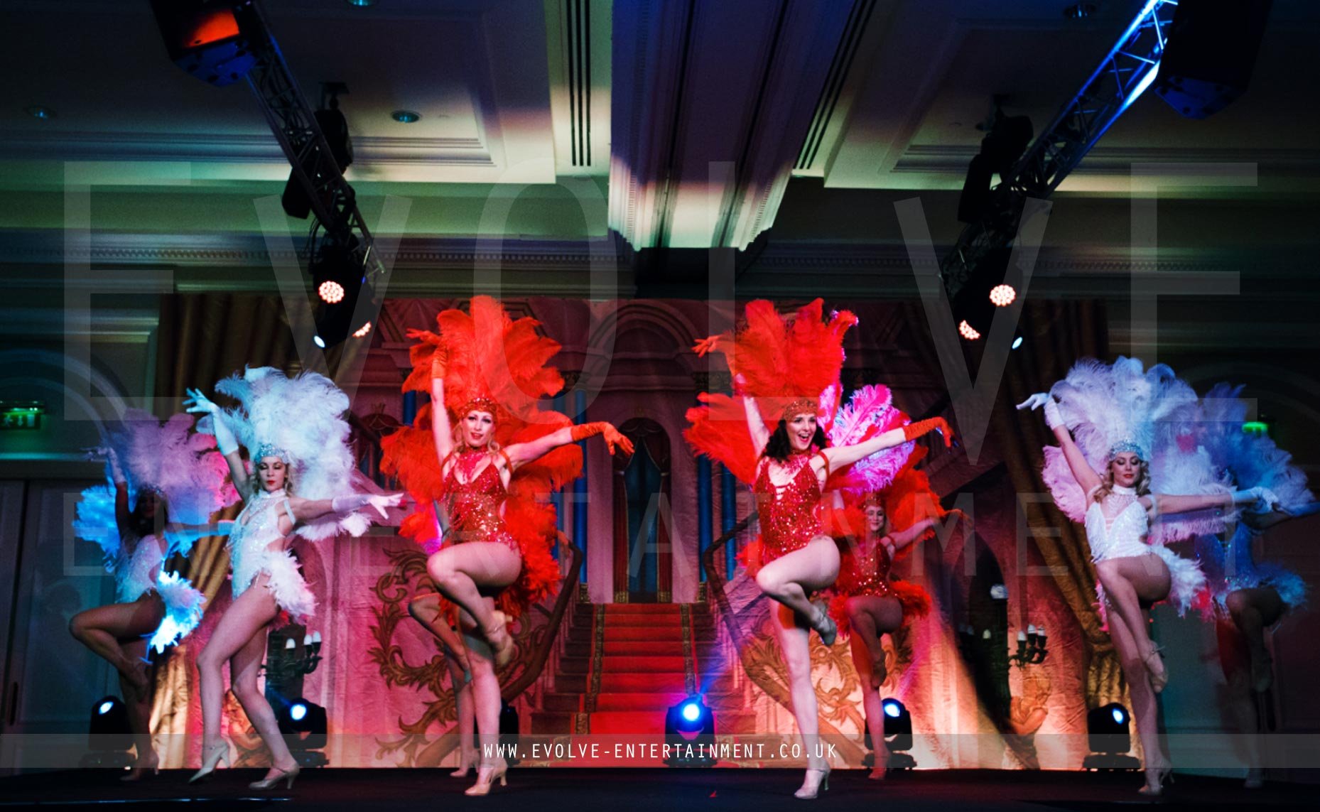 Showgirls-3