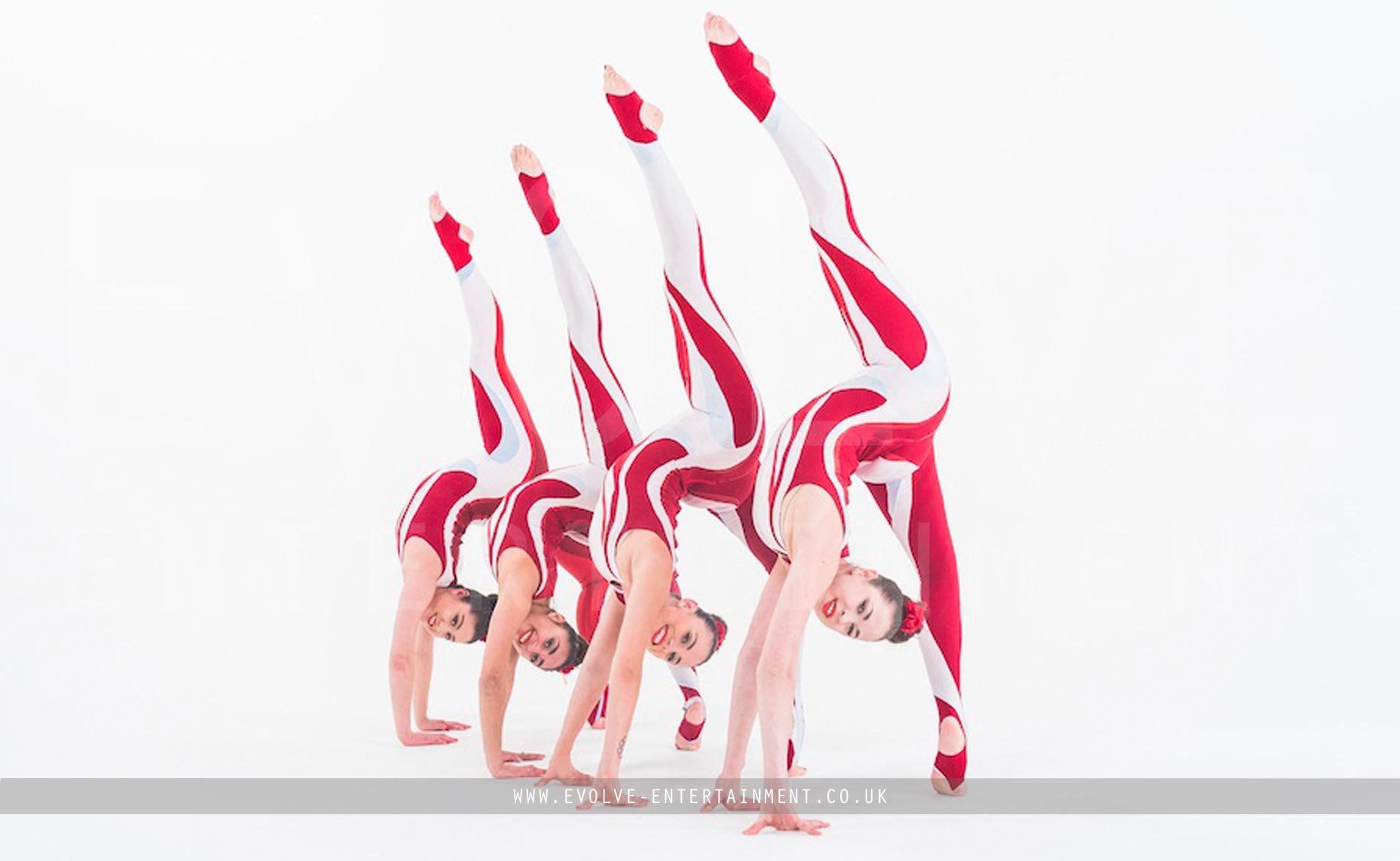 Ultimate-Acrobatic-troupe-7
