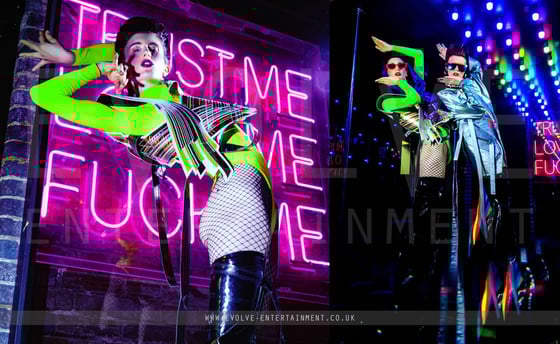 Voguing-Disco-Duo-3-1