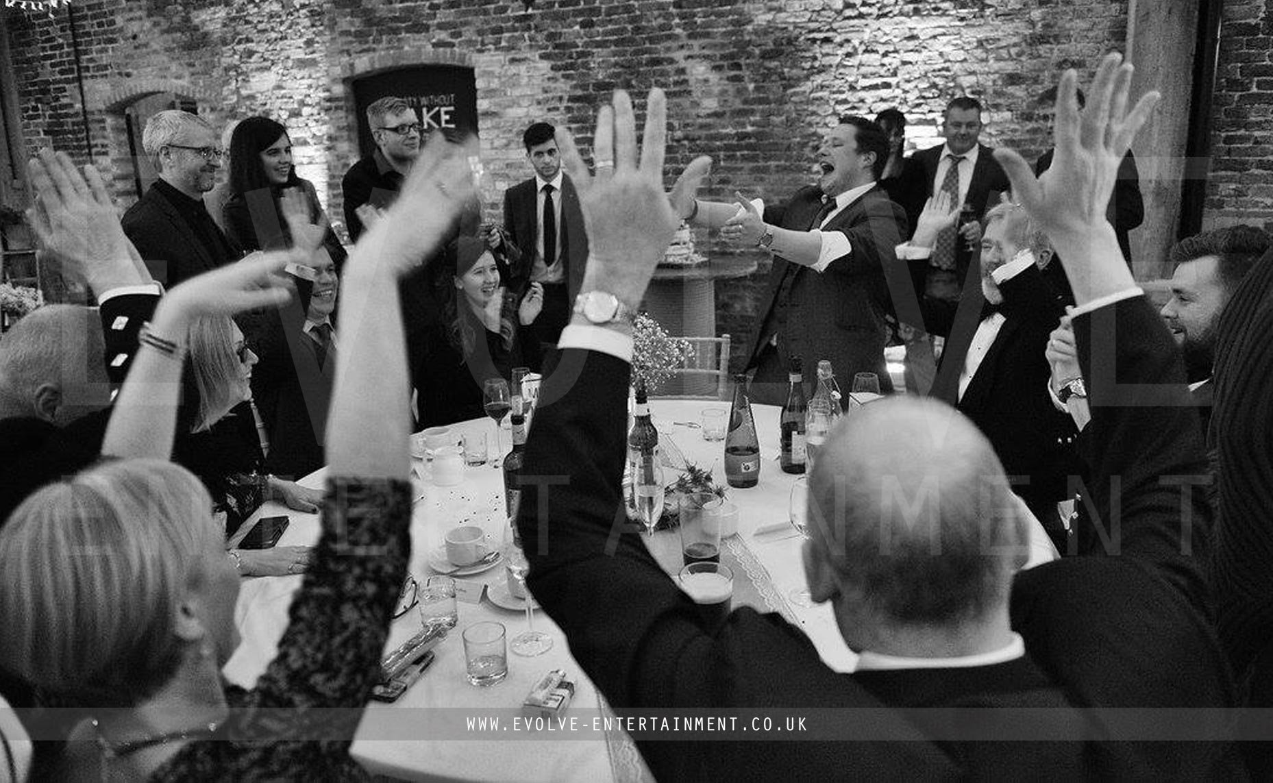 Wedding-Magician-3