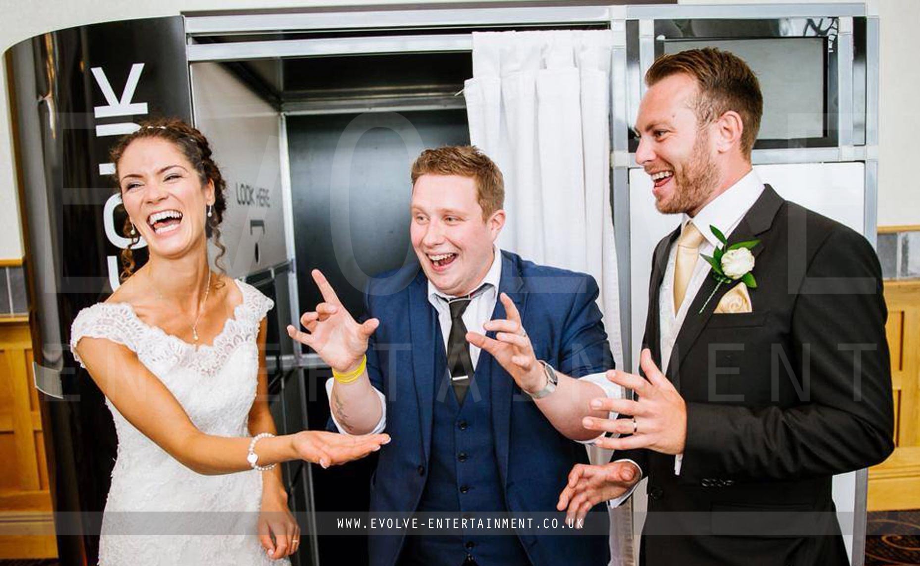 Wedding-Magician-4