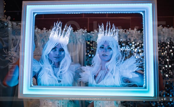 Winter-Wonderland LED Frame