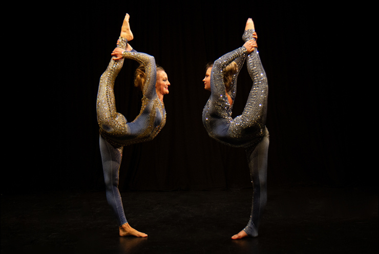 Crystal Acro-Balance THUMB