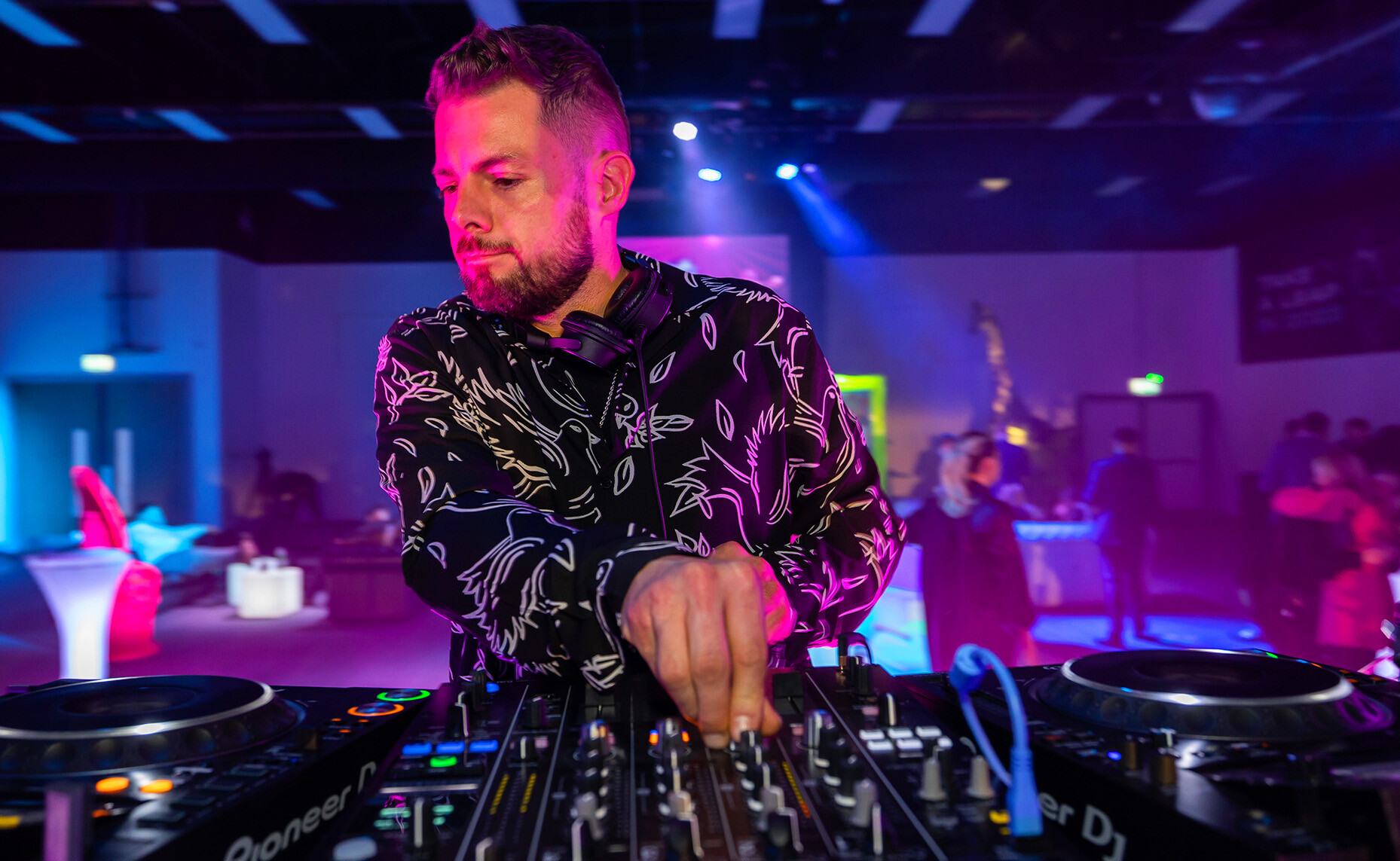 DJ-Dan - NEW THUMBjpg-1