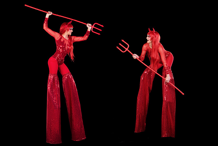 Halloween Stilt Walkers T
